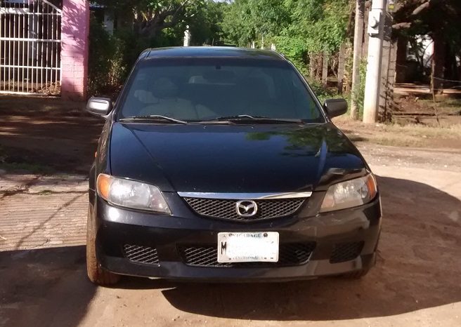 Usados: Mazda 323 2003 japonés potente y rápido full