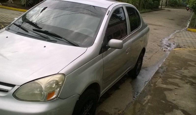 Usados: Toyota Yaris 2004 en muy buen estado lleno