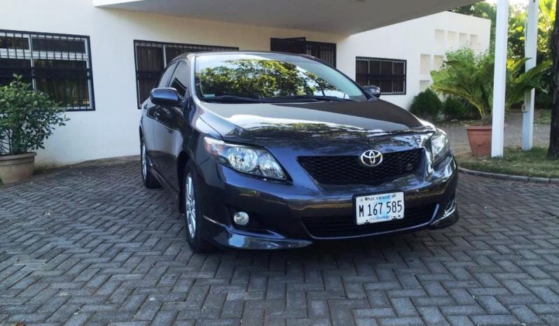 Usados: Toyota Corolla 2010 en Managua lleno