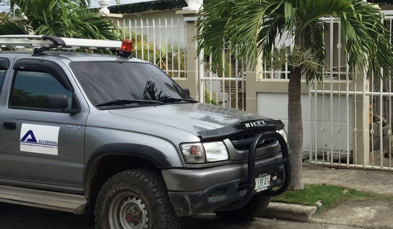 Usados: Toyota Hi-Lux 2004 4×4 en Managua lleno