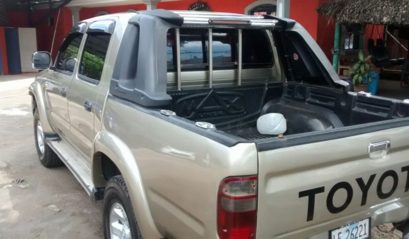 Usados: Toyota Hi-Lux doble cabina 2003 en León lleno