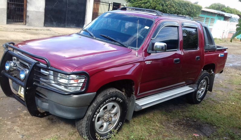 Usados: Toyota Hi-Lux 2001 en Estelí full