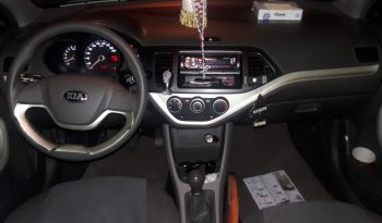 Usados: KIA Picanto 2014 con llantas nuevas lleno