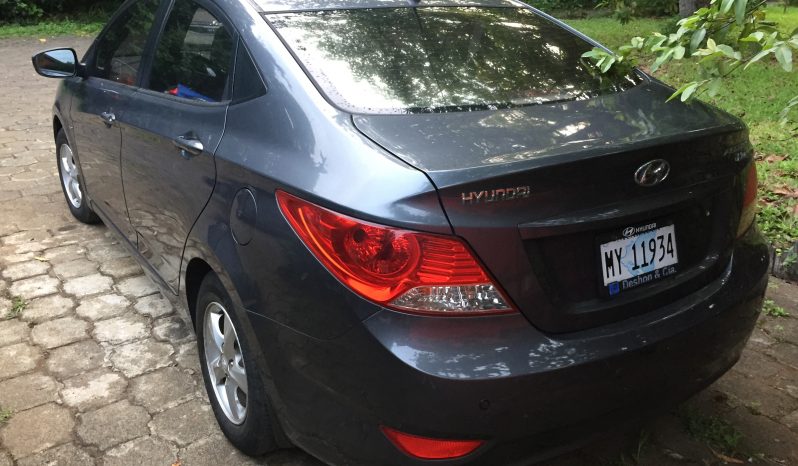 Usados: Hyundai Accent 2013 en Nindirí full