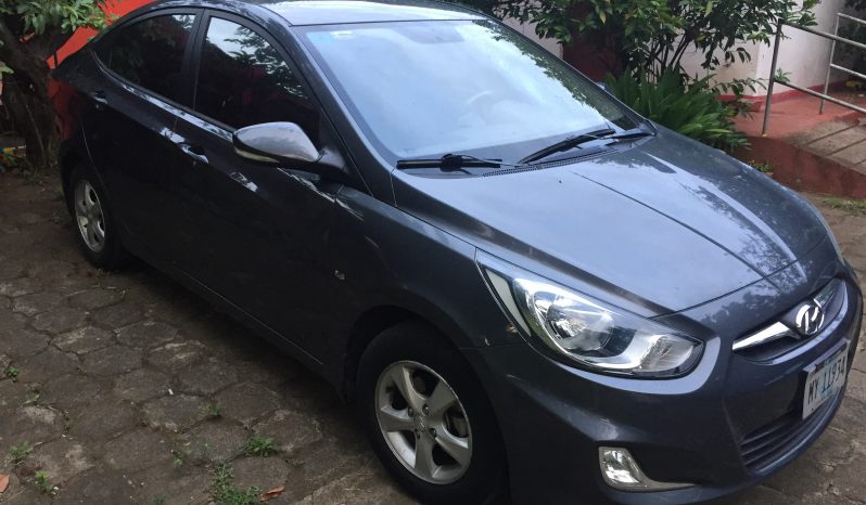 Usados: Hyundai Accent 2013 en Nindirí full