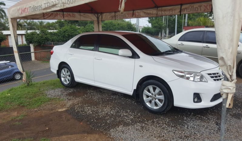 Toyota Corolla 2012 ubicado en Managua Toyota Corolla 2012, transmisión manual, color blanco, 5 pasajeros. PRECIO NEGOCIABLE