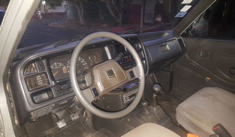 Usados: Mazda B2500 1999 en Managua full