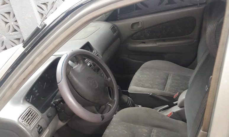 Usados: Toyota Corolla 2000 en Managua full