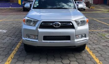 Toyota 4runner 2012 usado ubicado en Managua Se vende 4Runner Asiento de Cuero Automatica Stereo pioneer Camara de Retroceso.