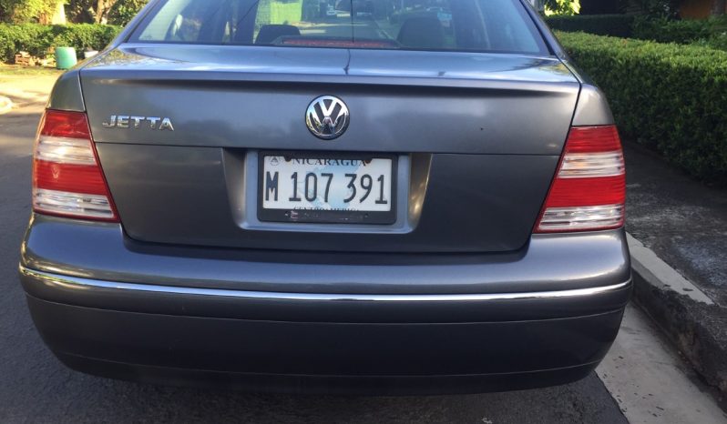 Volkswagen Jetta 2007 lleno